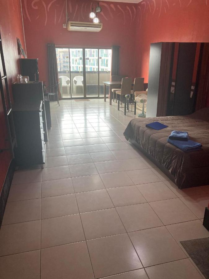 Secrets - Pattaya Hotel Екстериор снимка