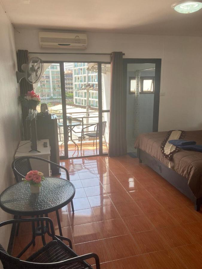 Secrets - Pattaya Hotel Екстериор снимка